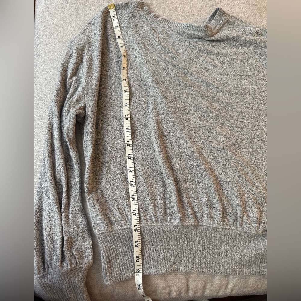 Anthropologie Gray V-Neck Sweater - Picture 5 of 5